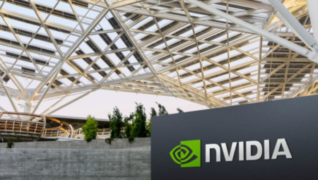 NVIDIA, yapay zekâ patlamasından rekor kâr elde ediyor