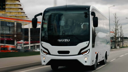 Anadolu Isuzu’dan yenilenen NovoLux