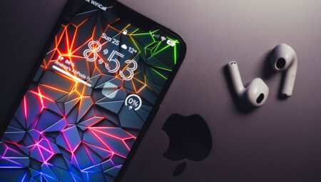 Apple’ın kameralı AirPods’u üretime yaklaşıyor, Siri’ye görsel zeka kazandıracak