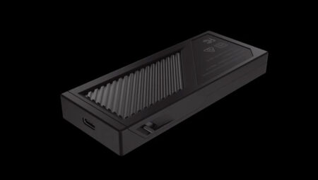 ASUS, ısıya güçlü sıvı silikon kaplamalı SSD kutusunu tanıttı