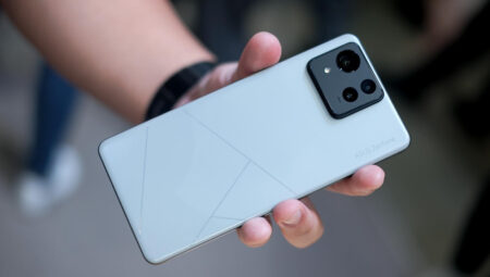 Asus Zenfone 13 Ultra için üzücü haber