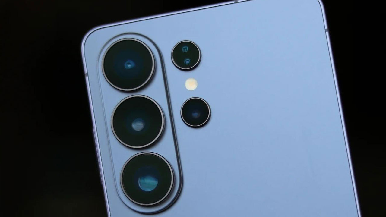 Galaxy S26 FE yolda: Samsung’un üç yeni telefonu sızdırıldı