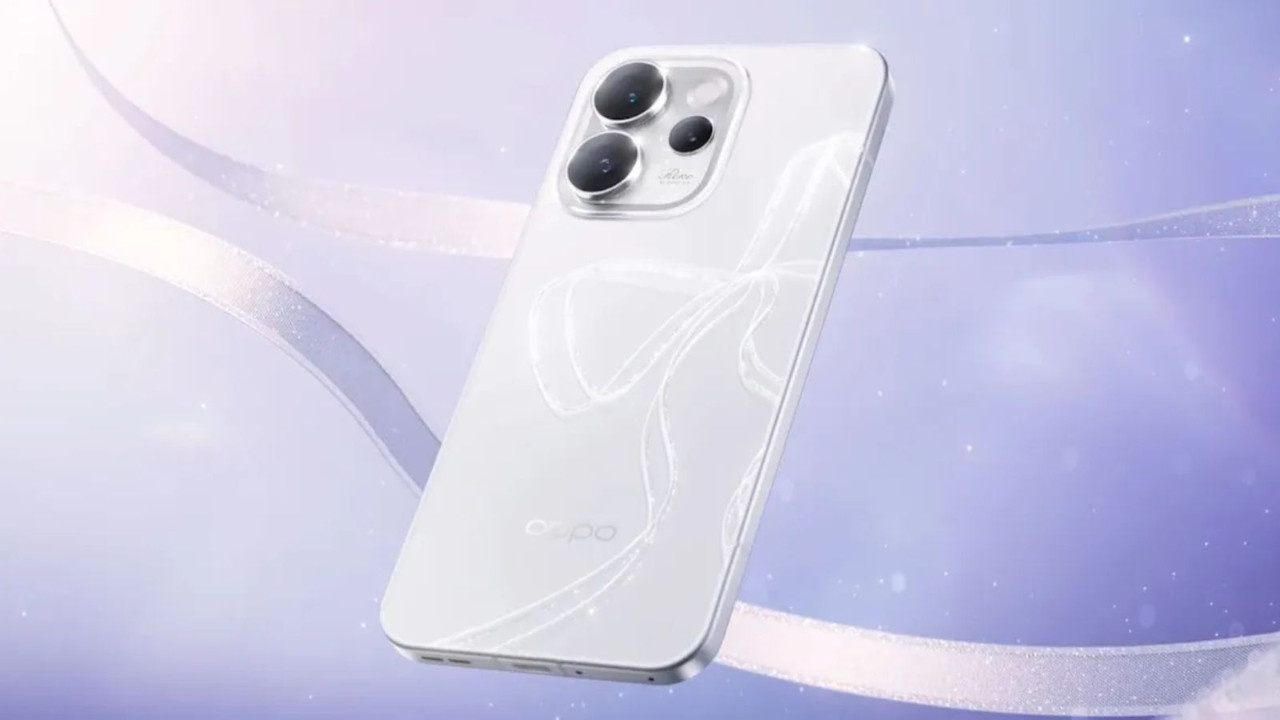 OPPO Reno 15 göz kırpıyor