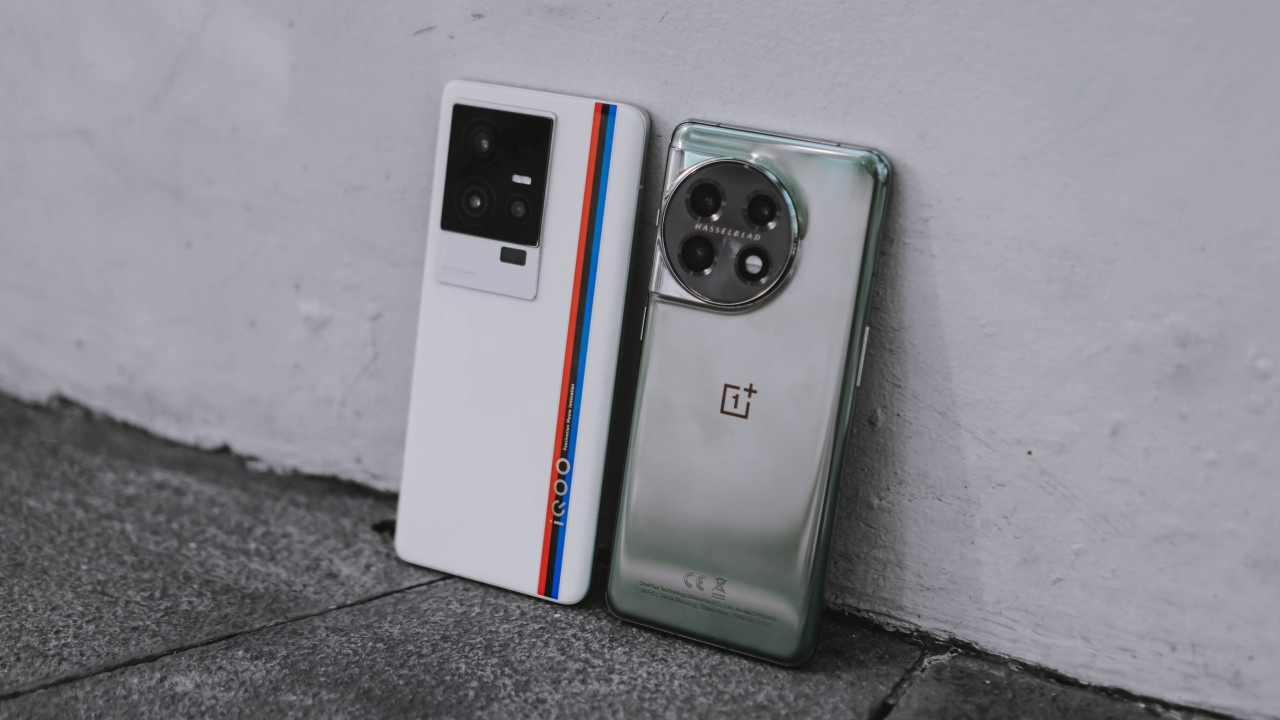 Telefon devleri amiral gemilerini tanıtmaya hazırlanıyor!