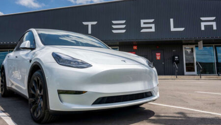 Tesla 243 milyon dolar ödeyecek!