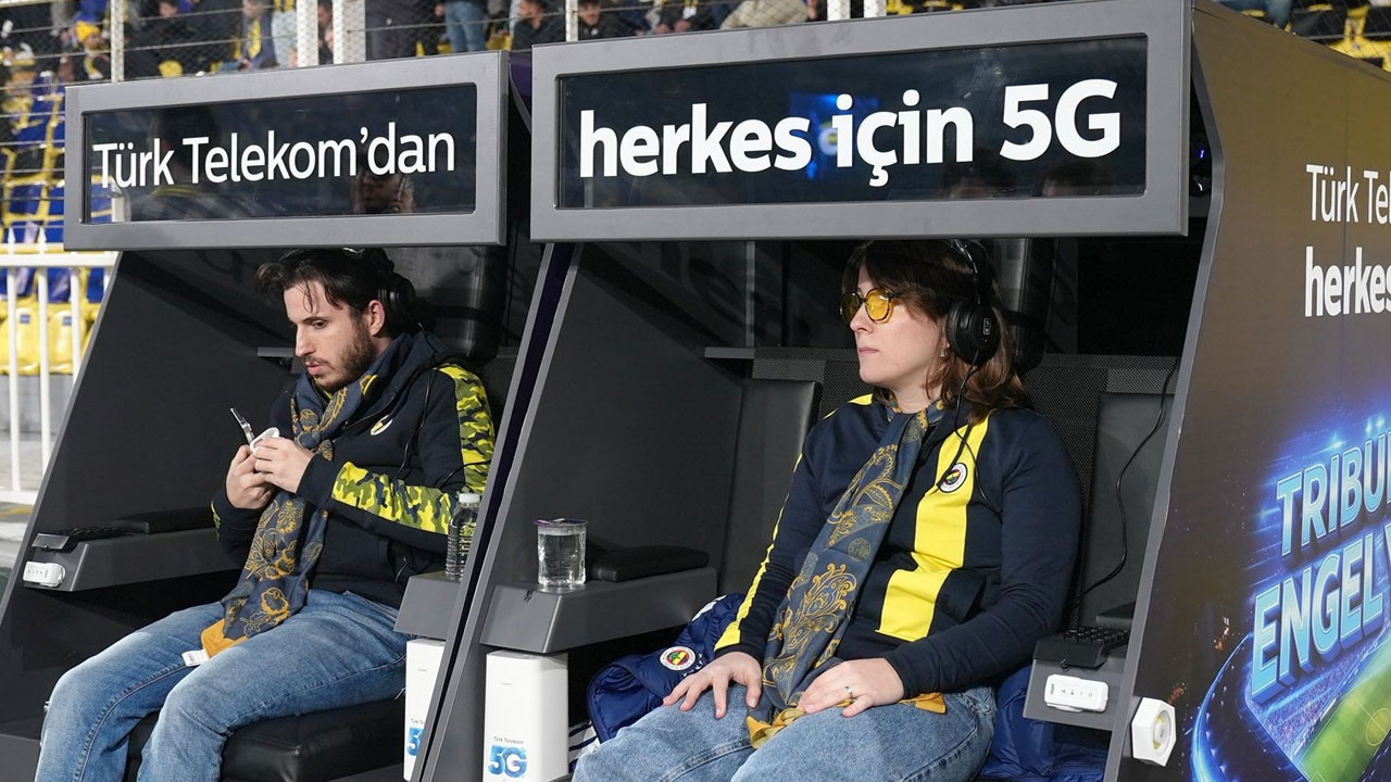 Türk Telekom’dan dünyada birinci: Görme engelli taraftarlar için 5G dayanaklı tribün