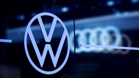 Volkswagen ve Audi dava edildi: Tanınan motorda yağ sorunu var